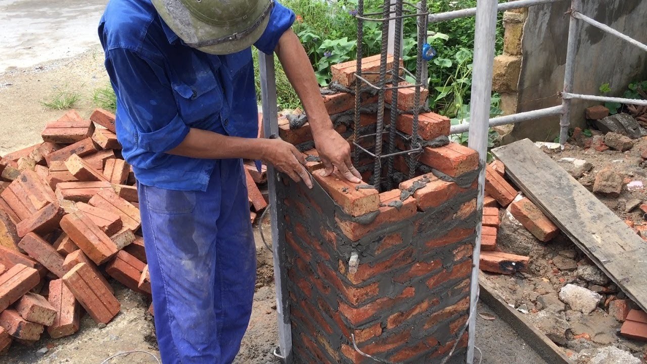 Brick column and pillar construction